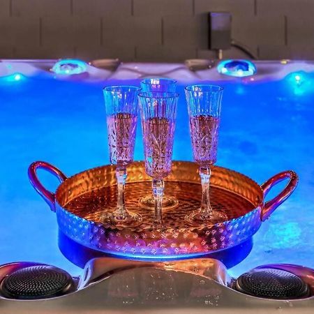 Cozy Desert Retreat - Pool, Spa, Views เฮนเดอร์สัน ภายนอก รูปภาพ
